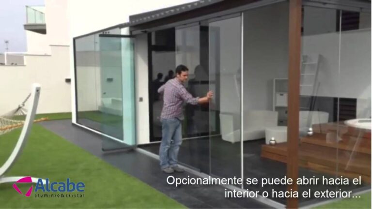Ventajas de las Cortinas de Cristal de F&aacute;cil Manejo